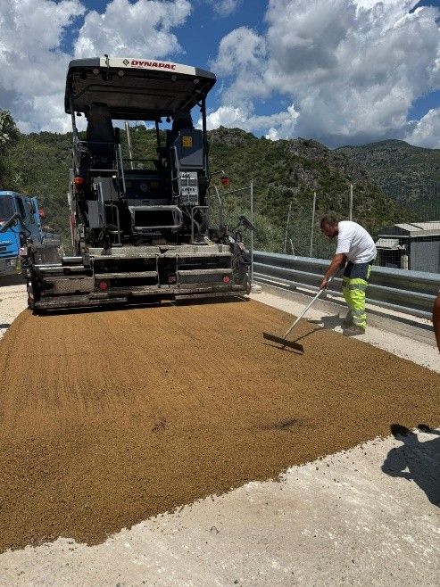 Interventi per l’accessibilità della località Castello mediante messa in sicurezza del versante sovrastante — foto 8