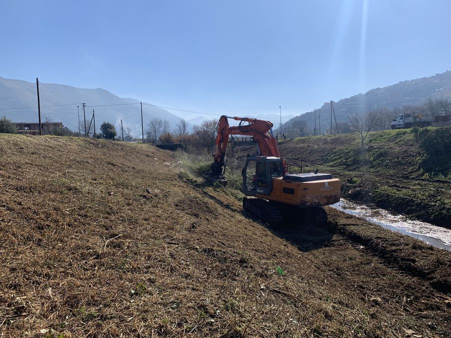 Lavori straordinari di manutenzione delle arginature e dell’alveo del fiume Amaseno, da Amaseno al ponte della strada provinciale per Sonnino — foto 2
