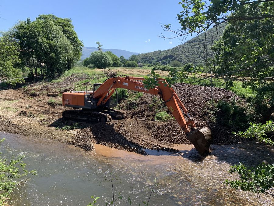 Lavori straordinari di manutenzione delle arginature e dell’alveo del fiume Amaseno, da Amaseno al ponte della strada provinciale per Sonnino — foto 6