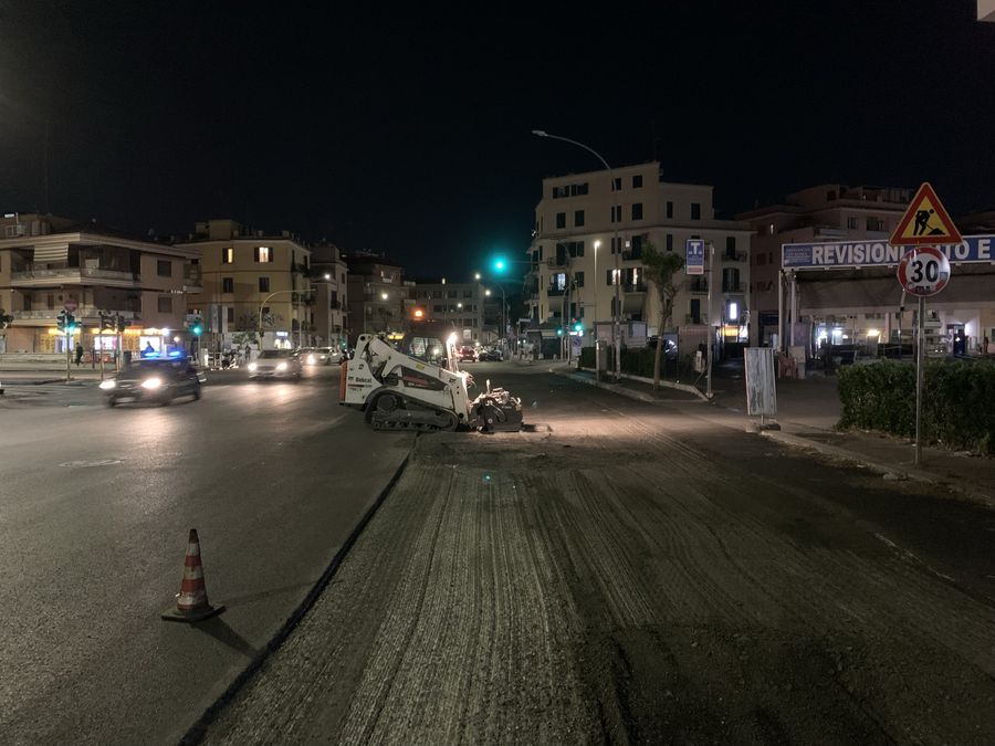 Lavori di manutenzione straordinaria di via Mattia Battistini, tratto da via Forte Braschi a via S. Cleto Papa — foto 5